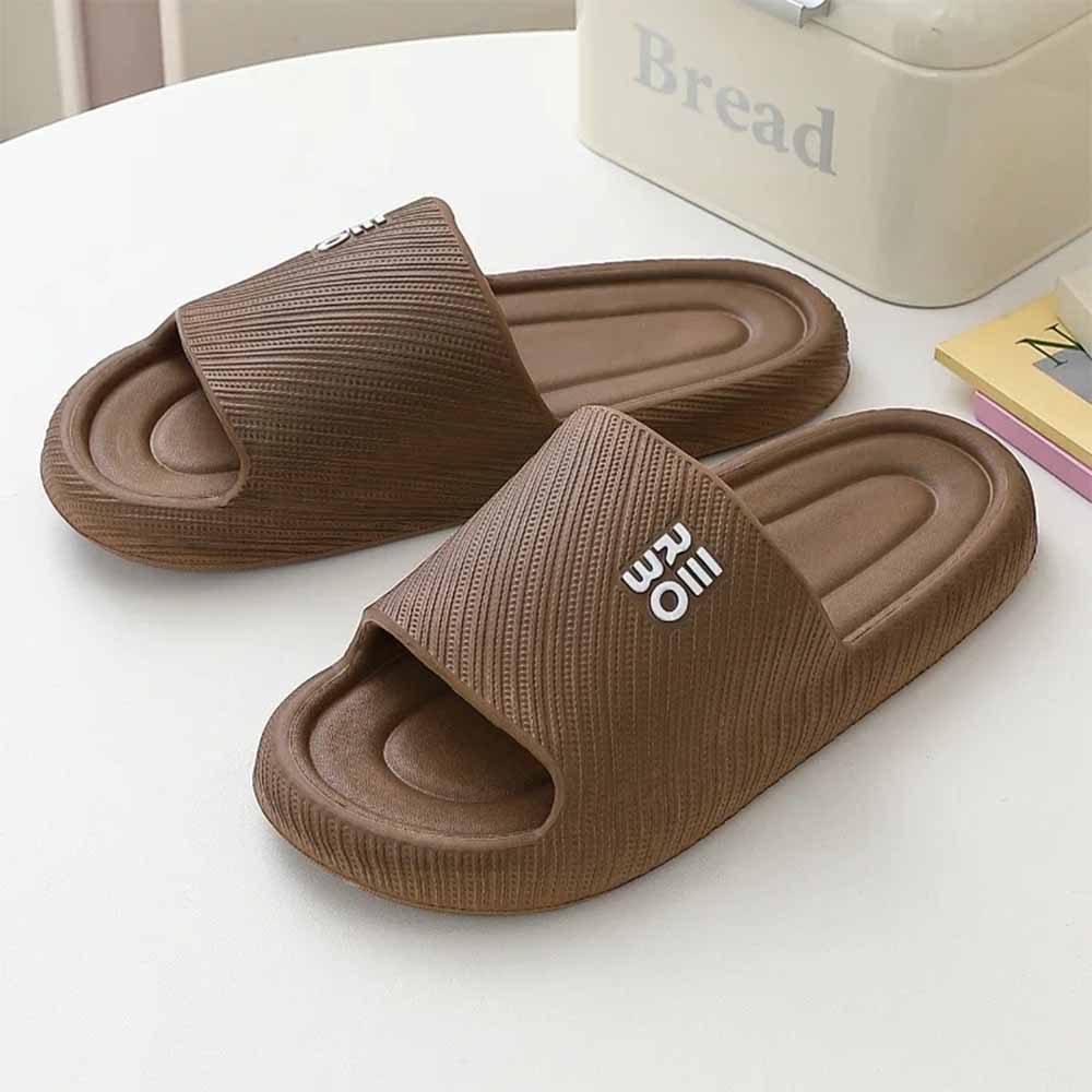 Sandale en plastique pour homme