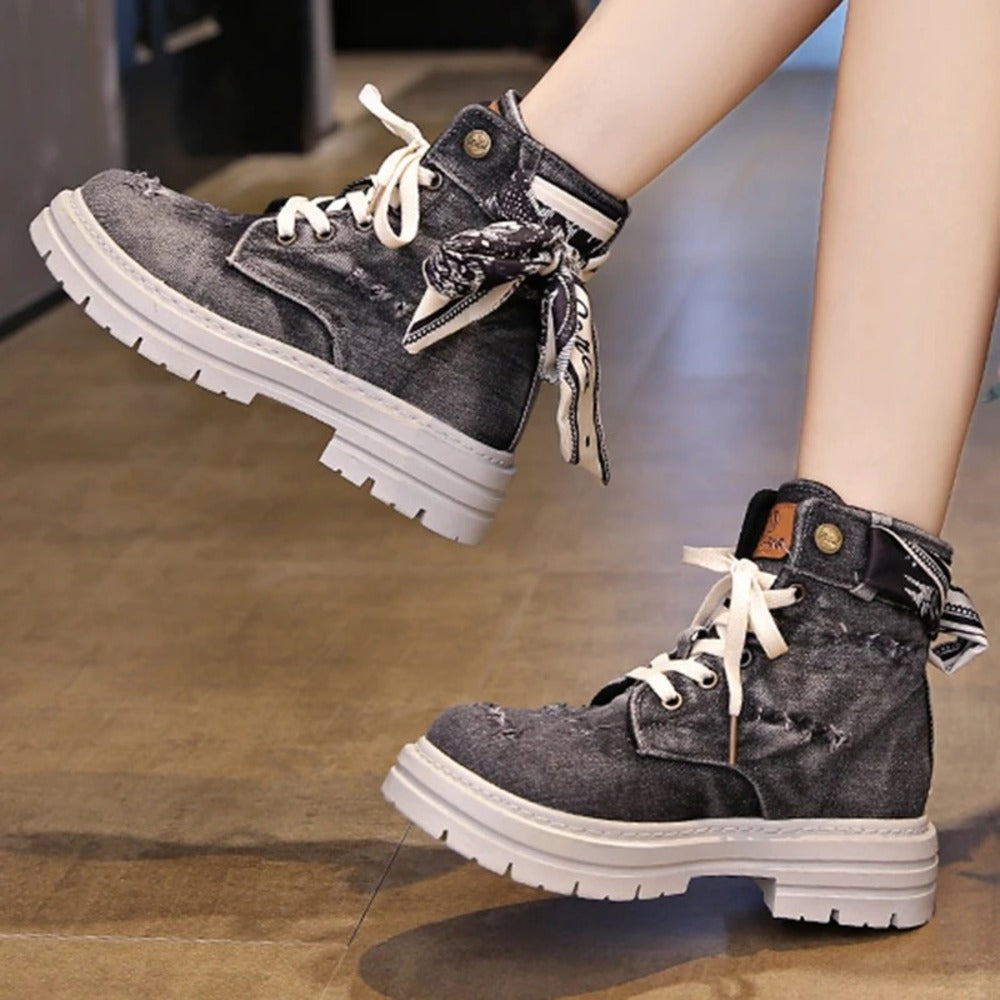 Bottines style urbain en jean