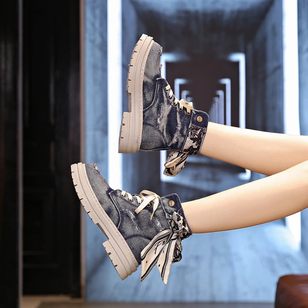 Bottines style urbain en jean