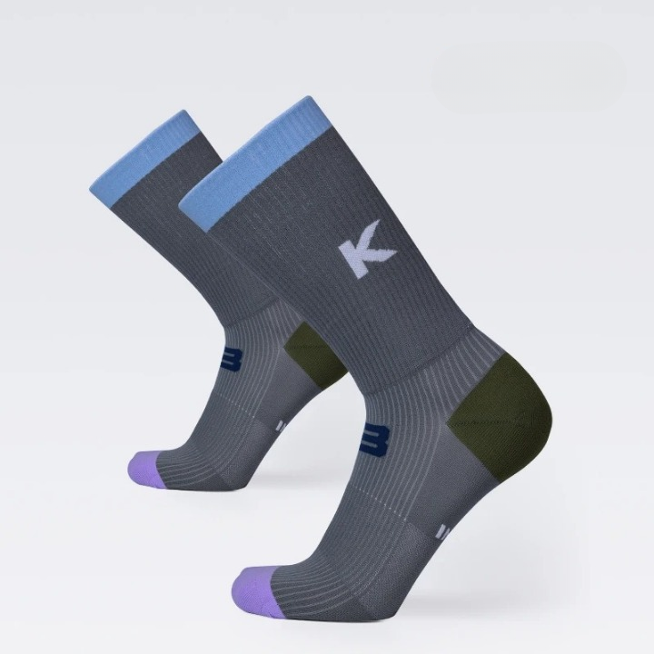 Women's hiking socks