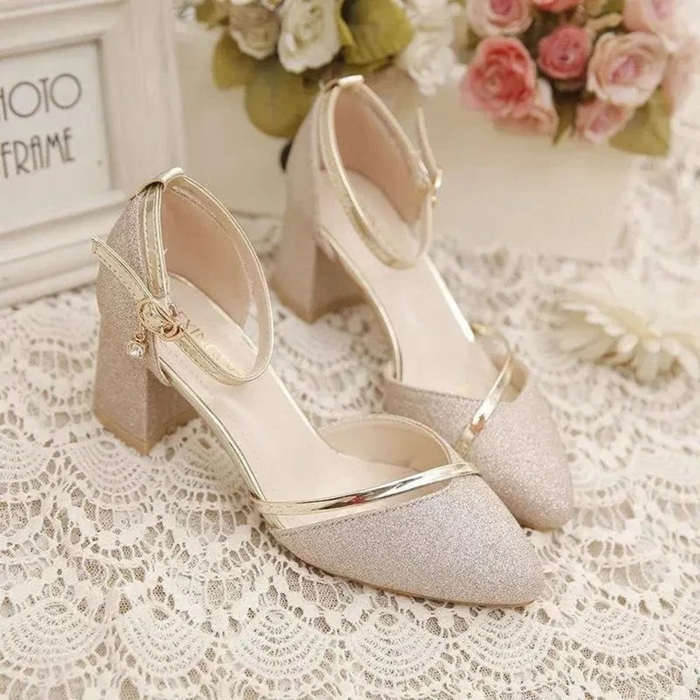 Chic women's pumps