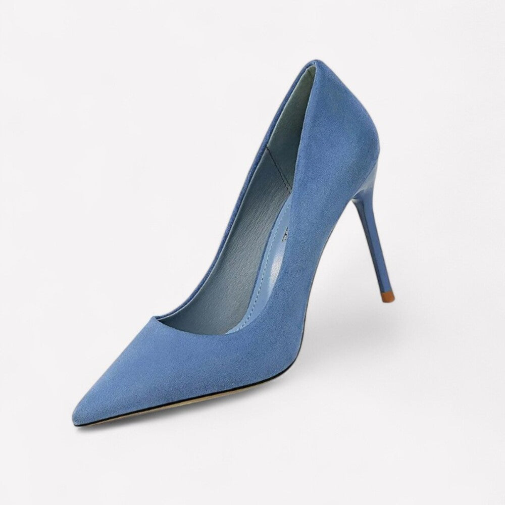 Women's navy blue pumps