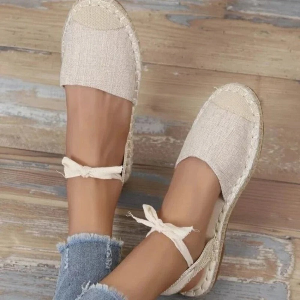 Women's lace-up espadrilles