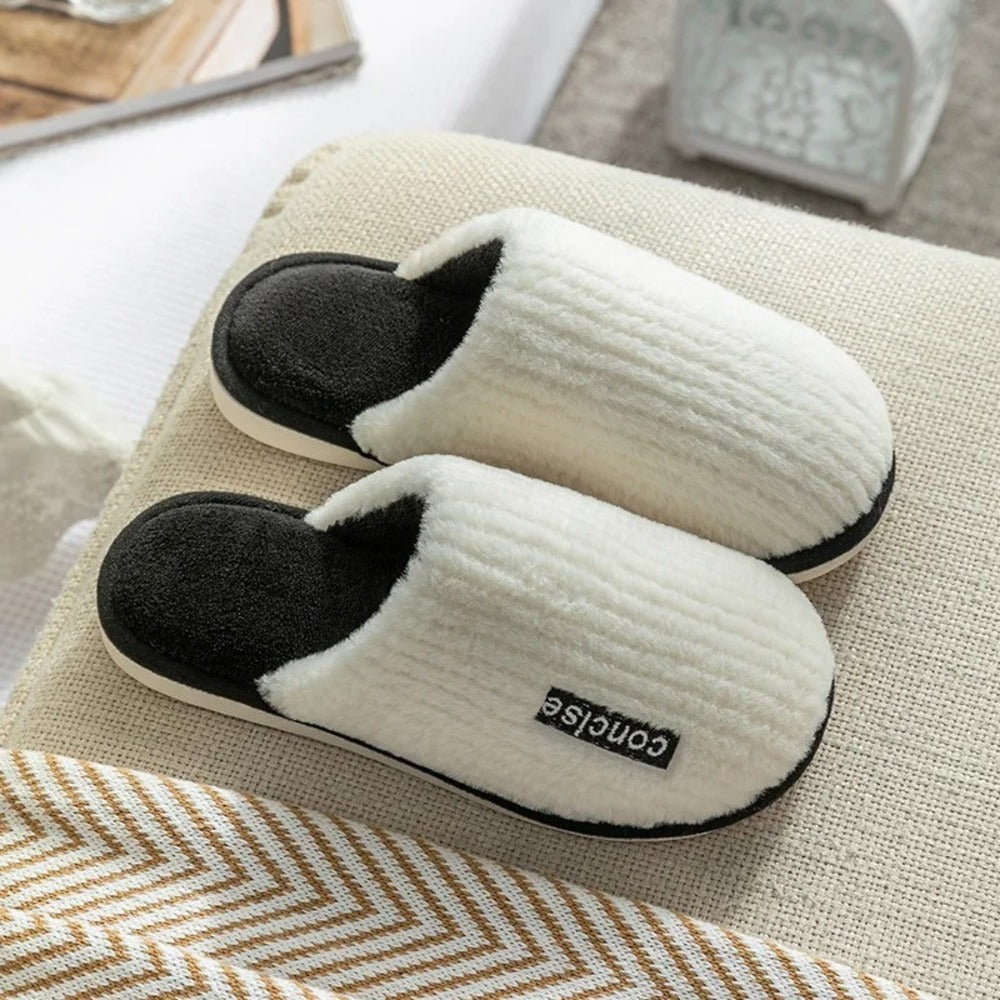 Women's black slippers