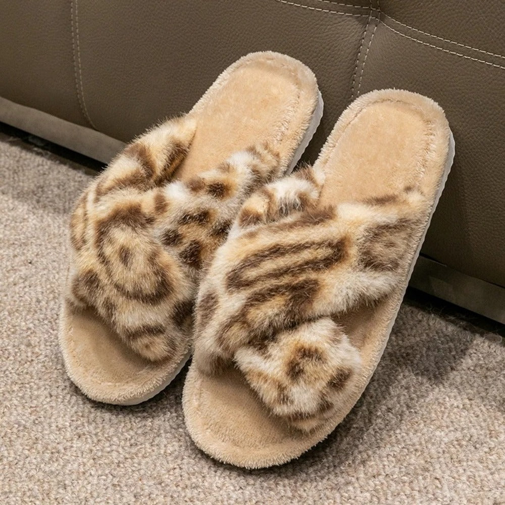 Leopard slippers