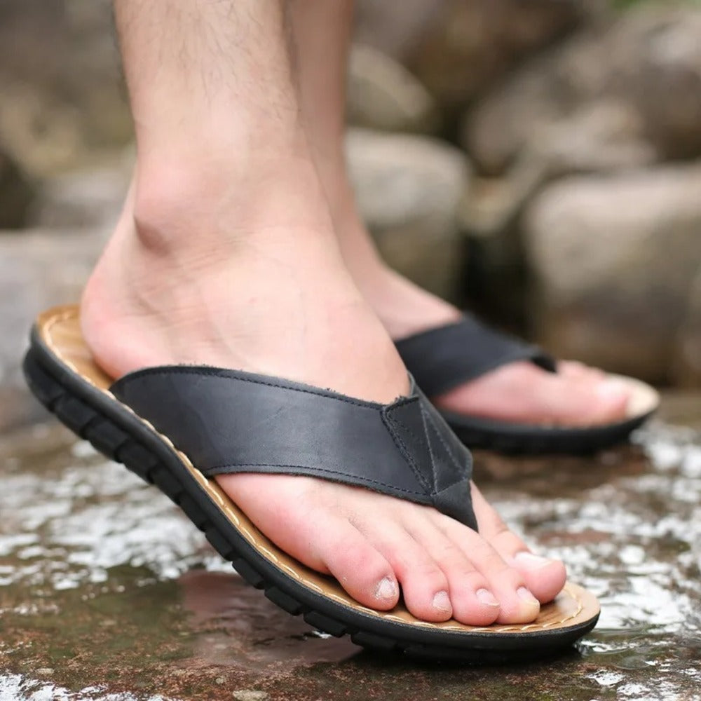 Tongs en cuir pour homme