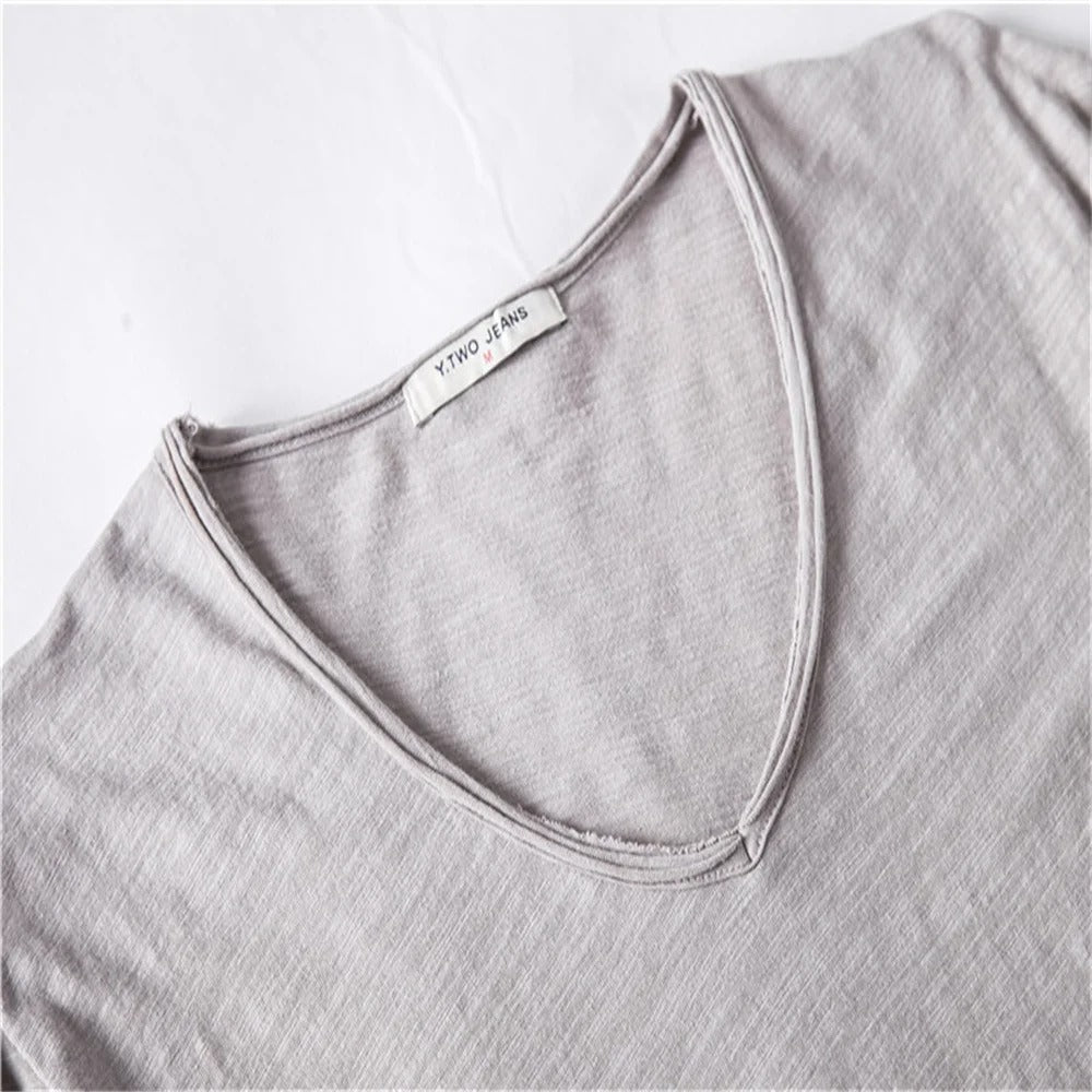 Men's tight-fitting t-shirt