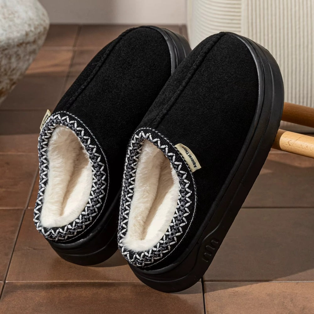 Chaussons Fourrés Femme – Chauds, Confortables & Antidérapants
