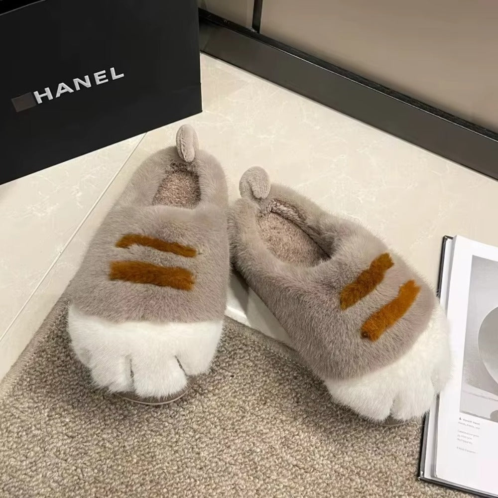 Chaussons Patte de Chat Femme – Fourrés, Doux & Antidérapants