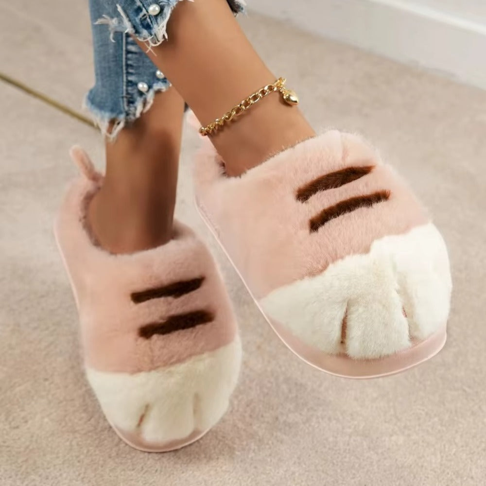 Chaussons Patte de Chat Femme – Fourrés, Doux & Antidérapants