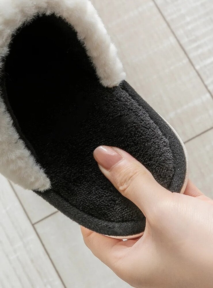 Pantoufle noire femme