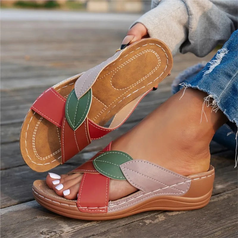 Women's comfort sandals