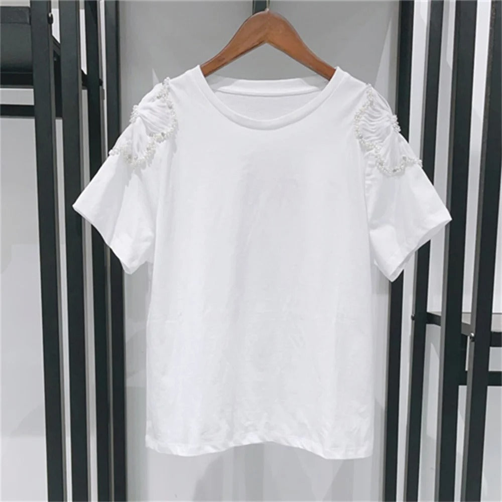White fitted t-shirt