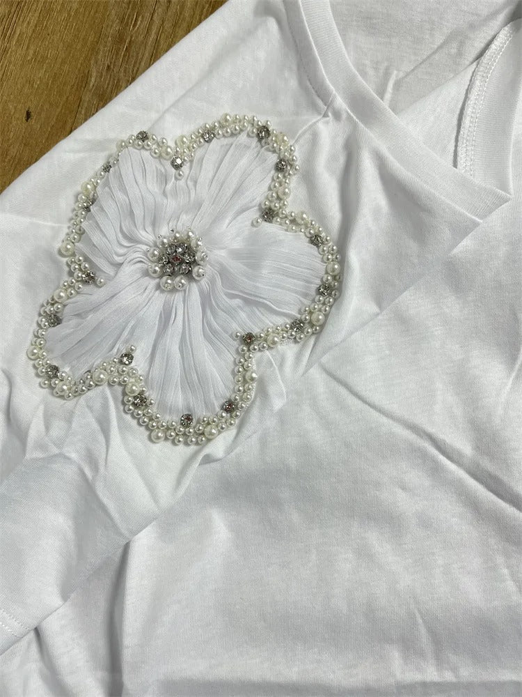 White fitted t-shirt