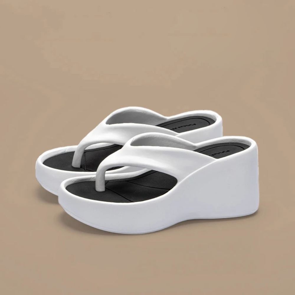 Tongs en cuir femme